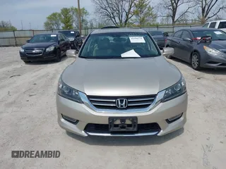 2013 Honda Accord Sdn EX-L with VIN 1HGCR2F88DA173150, listed as a IAAI auction lot 41998370 with 98,512 mi miles. Bid and sale history available at carsss.com. Image 12.