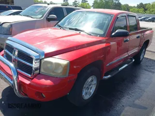 2007 Dodge Dakota SLT with VIN 1D7HE48K37S107954, listed as a IAAI auction lot 42191935 with 223,090 mi miles and . Bid and sale history available at carsss.com. Image 2.