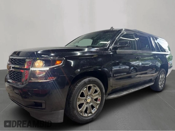2015 Chevrolet Suburban LT with VIN 1GNSKJKC6FR60382, listed as a Copart auction lot 63533635 with 216,142 mi miles and Clean title. Bid and sale history available at DreamBid. Image 2.