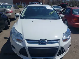 2014 Ford Focus SE with VIN 1FADP3K25EL296593, listed as a IAAI auction lot 42056203 with 116,766 mi miles. Bid and sale history available at carsss.com. Image 6.