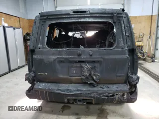 2008 Jeep Commander Sport с VIN 1J8HG48N18C231059, выставлен на аукционе Copart как лот 57454035 с пробегом Не указан миль и Чистый • Clean title. История ставок и продаж доступна на DreamBid. Изображение 6.