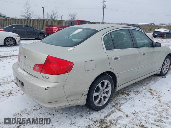 2005 Infiniti G35 with VIN JNKCV51F75M310689, listed as a IAAI auction lot 42101873 with 284,056 mi miles and . Bid and sale history available at carsss.com. Image 4.