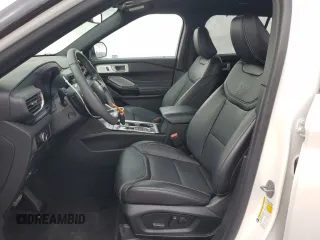 2024 Ford Explorer ST with VIN 1FM5K8GC3RGA14764, listed as a Copart auction lot 48584765 with 5,018 mi miles and Salvage Title. Bid and sale history available at carsss.com. Image 7.