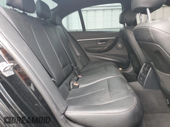 2017 BMW 3 Series 340i with VIN WBA8B3G55HNU35348, listed as a Copart auction lot 82053284 with 71,451 mi miles and Salvage Title. Bid and sale history available at DreamBid. Image 10.