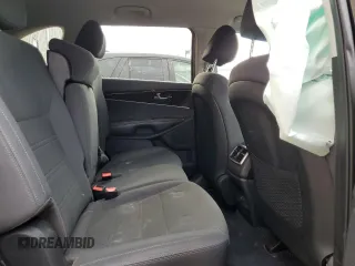 2019 Kia Sorento LX with VIN 5XYPG4A30KG578008, listed as a Copart auction lot 61767354 with 88,891 mi miles and Non Repairable. Bid and sale history available at carsss.com. Image 11.