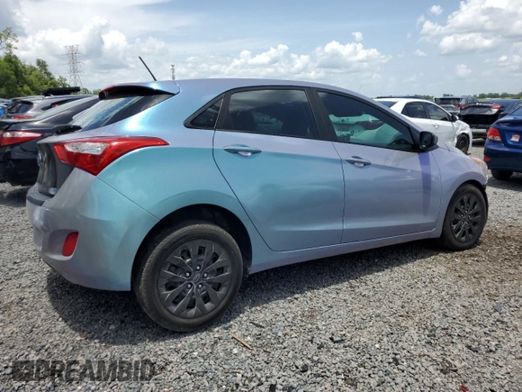 2017 Hyundai Elantra с VIN KMHD35LH9HU363226, выставлен на аукционе Copart как лот 59772755 с пробегом 89 968 миль миль и Списание • Salvage title. История ставок и продаж доступна на DreamBid. Изображение 3.