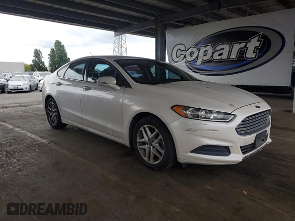 2013 Ford Fusion SE z VIN 3FA6P0HR4DR362689, wystawiony jako Copart lot #66106765 z przebiegiem 137 639 mil mil oraz Czysty tytuł • Clean title. Historia ofert i sprzedaży dostępna na DreamBid. Obrazek 4.