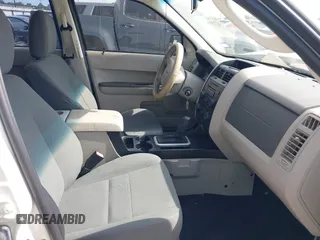 2012 Ford Escape XLS with VIN 1FMCU0C73CKA96298, listed as a IAAI auction lot 42280695 with 106,454 mi miles and . Bid and sale history available at DreamBid. Image 5.