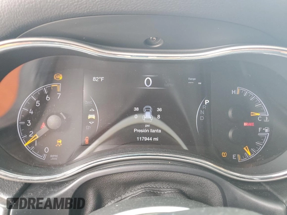 2018 Jeep Grand Cherokee Laredo E with VIN 1C4RJEAG4JC182430, listed as a Copart auction lot 50740255 with 117,944 mi miles and Salvage title. Bid and sale history available at DreamBid. Image 9.