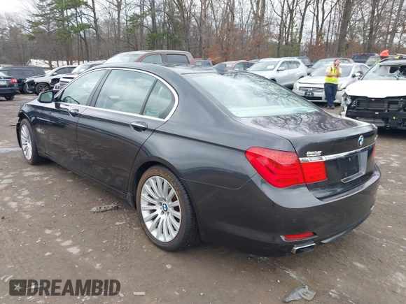 2010 BMW 7 Series 750Li с VIN WBAKB8C51ACY63184, выставлен на аукционе IAAI как лот 41495351 с пробегом 145 463 миль миль и . История ставок и продаж доступна на DreamBid. Изображение 3.