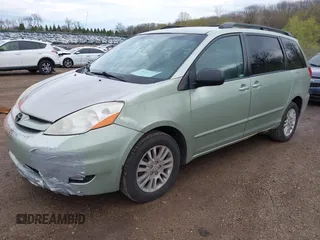 2007 Toyota Sienna CE with VIN 5TDZK23C87S017462, listed as a IAAI auction lot 42113773 with 201,306 mi miles. Bid and sale history available at carsss.com. Image 2.