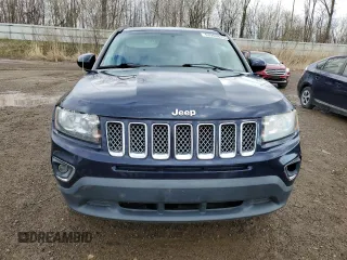 2016 Jeep Compass Latitude with VIN 1C4NJDEB9GD738788, listed as a Copart auction lot 53963875 with 124,781 mi miles and Clean Title. Bid and sale history available at DreamBid. Image 5.