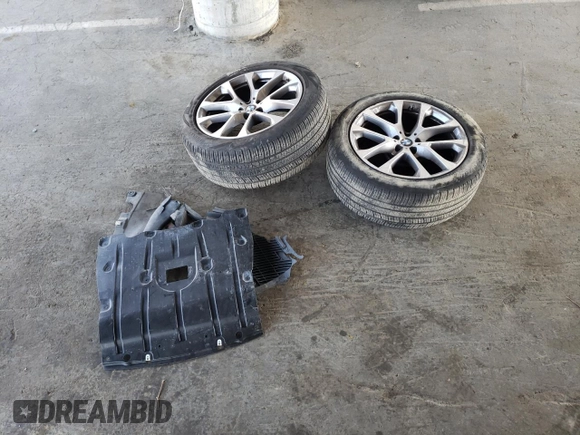 2022 BMW X5 xDrive40i z VIN 5UXCR6C0XN9L83285, wystawiony jako Copart lot #56176995 z przebiegiem 30 779 mil mil oraz Szkoda całkowita • Salvage title. Historia ofert i sprzedaży dostępna na DreamBid. Obrazek 12.
