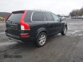 2013 Volvo XC90 Premier Plus with VIN YV4952CZ9D1645029, listed as a IAAI auction lot 41982841 with 132,556 mi miles and . Bid and sale history available at DreamBid. Image 4.