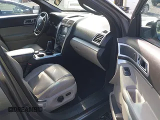 2011 Ford Explorer XLT z VIN 1FMHK8D82BGA26505, wystawiony jako IAAI lot #42138430 z przebiegiem 171 380 mil mil oraz . Historia ofert i sprzedaży dostępna na DreamBid. Obrazek 5.