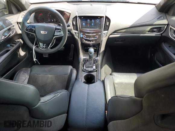 2017 Cadillac ATS-V z VIN 1G6AN5RY8H0188681, wystawiony jako Copart lot #68009144 z przebiegiem 54 029 mil mil oraz Czysty tytuł • Clean title. Historia ofert i sprzedaży dostępna na DreamBid. Obrazek 8.