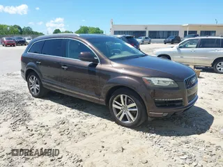 2011 Audi Q7 Prestige z VIN WA1VMBFE8BD010435, wystawiony jako IAAI lot #42322944 z przebiegiem 142 565 mil mil oraz . Historia ofert i sprzedaży dostępna na DreamBid. Obrazek 1.
