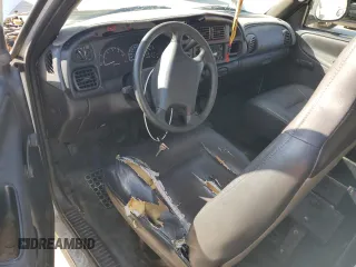 2001 Dodge 1500 z VIN 1B7HC16Y61S757908, wystawiony jako Copart lot #83604774 z przebiegiem 214 329 mil mil oraz Szkoda całkowita • Salvage title. Historia ofert i sprzedaży dostępna na DreamBid. Obrazek 8.