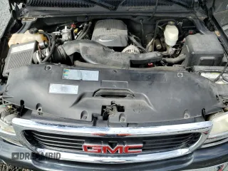 2005 GMC Yukon XL SLT with VIN 3GKEC16Z25G118941, listed as a Copart auction lot 49990955 with 181,182 mi miles and Salvage Title. Bid and sale history available at carsss.com. Image 12.