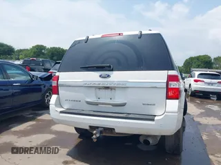 2015 Ford Expedition Platinum z VIN 1FMJU1LT8FEF18854, wystawiony jako IAAI lot #42127115 z przebiegiem 178 647 mil mil oraz . Historia ofert i sprzedaży dostępna na DreamBid. Obrazek 16.