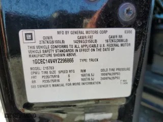 2000 Chevrolet Silverado 1500 with VIN 1GCEC14V4YZ296866, listed as a Copart auction lot 49343345 with 0 mi miles and Salvage Title. Bid and sale history available at carsss.com. Image 12.