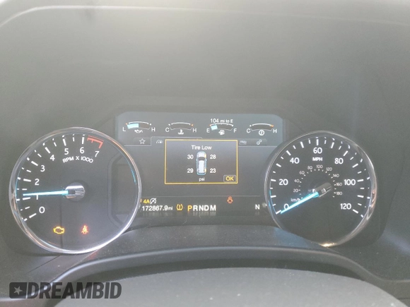 2019 Ford Expedition XLT with VIN 1FMJU1JT3KEA48293, listed as a Copart auction lot 46328615 with 172,867 mi miles and Salvage Title. Bid and sale history available at carsss.com. Image 9.