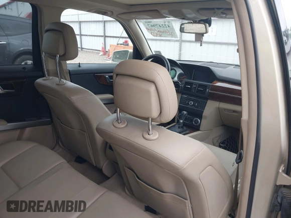 2011 Mercedes-Benz GLK 350 with VIN WDCGG5GBXBF596646, listed as a IAAI auction lot 42247967 with 209,512 mi miles and . Bid and sale history available at DreamBid. Image 14.