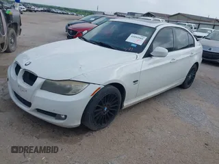 2011 BMW 3 Series 328i xDrive with VIN WBAPK7C54BA970601, listed as a IAAI auction lot 41893561 with 183,043 mi miles. Bid and sale history available at carsss.com. Image 2.