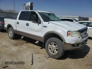 2004 Ford F-150 XLT with VIN 1FTPW14584KC17718, listed as a Copart auction lot 48585335 with 230,977 mi miles and Salvage Title. Bid and sale history available at carsss.com. Image 4.