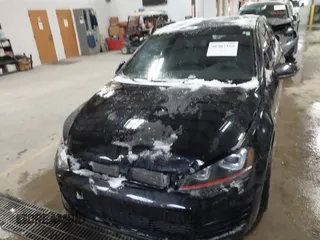 2017 Volkswagen Golf GTI S with VIN 3VW447AU1HM062755, listed as a IAAI auction lot 41307359 with 117,464 mi miles. Bid and sale history available at carsss.com. Image 12.