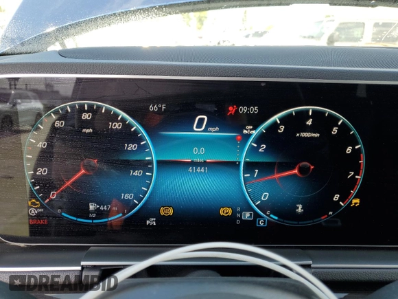 2021 Mercedes-Benz GLE 350 z VIN 4JGFB4JE2MA493469, wystawiony jako Copart lot #56925335 z przebiegiem 41 441 mil mil oraz Szkoda całkowita • Salvage title. Historia ofert i sprzedaży dostępna na DreamBid. Obrazek 9.