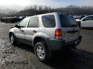 2002 Ford Escape XLT Choice with VIN 1FMYU04102KA50832, listed as a Copart auction lot 49432454 with 125,916 mi miles and Salvage Title. Bid and sale history available at carsss.com. Image 2.