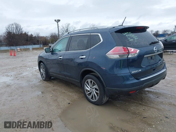 2015 Nissan Rogue SV with VIN 5N1AT2MV2FC792815, listed as a IAAI auction lot 41726739 with 206,296 mi miles. Bid and sale history available at carsss.com. Image 3.