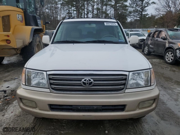 2004 Toyota Land Cruiser with VIN JTEHT05JX42067402, listed as a Copart auction lot 88976025 with 350,518 mi miles and Salvage Title. Bid and sale history available at carsss.com. Image 5.