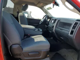 2015 Ram 1500 Express z VIN 3C6JR6AG5FG540061, wystawiony jako Copart lot #54555365 z przebiegiem 70 514 mil mil oraz Nie do naprawy • Non repairable. Historia ofert i sprzedaży dostępna na DreamBid. Obrazek 10.