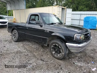 1996 Ford Ranger XL z VIN 1FTCR10A3TUC37158, wystawiony jako Copart lot #64003065 z przebiegiem 219 982 mil mil oraz Szkoda całkowita • Salvage title. Historia ofert i sprzedaży dostępna na DreamBid. Obrazek 4.