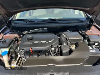 2015 Hyundai Sonata SE z VIN 5NPE24AF3FH182847, wystawiony jako Copart lot #58872415 z przebiegiem 134 917 mil mil oraz Czysty tytuł • Clean title. Historia ofert i sprzedaży dostępna na DreamBid. Obrazek 7.