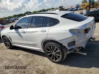 2021 BMW X4 xDrive30i with VIN 5UX2V1C0XM9E11002, listed as a Copart auction lot 67348653 with 27,805 mi miles. Bid and sale history available at carsss.com. Image 2.