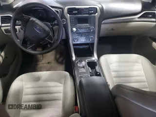2018 Ford Fusion SE z VIN 3FA6P0LUXJR172922, wystawiony jako Copart lot #56888345 z przebiegiem 412 712 mil mil oraz Czysty tytuł • Clean title. Historia ofert i sprzedaży dostępna na DreamBid. Obrazek 8.
