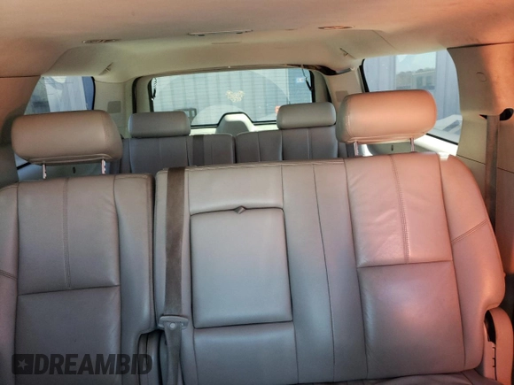 2010 Chevrolet Suburban LT with VIN 1GNUCJE00AR194783, listed as a Copart auction lot 48862905 with 397,952 mi miles and Salvage Title. Bid and sale history available at carsss.com. Image 10.