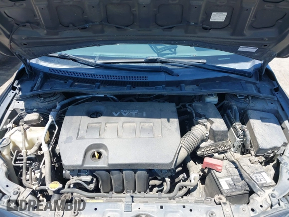 2010 Toyota Corolla z VIN 1NXBU4EE7AZ199417, wystawiony jako IAAI lot #42202363 z przebiegiem 180 378 mil mil oraz . Historia ofert i sprzedaży dostępna na DreamBid. Obrazek 10.