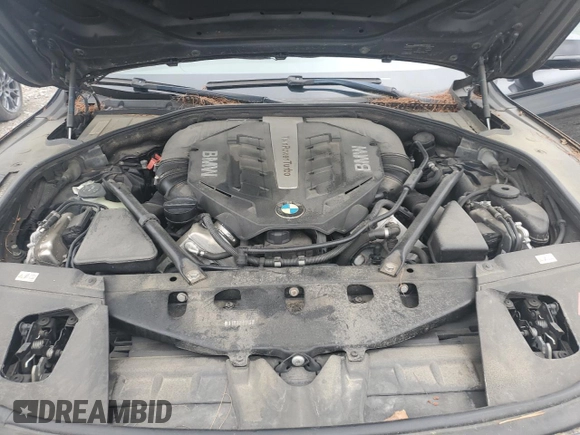 2013 BMW 7 Series 750Li xDrive с VIN WBAYF8C53DD141678, выставлен на аукционе Copart как лот 64843395 с пробегом 83 931 миль миль и Чистый • Clean title. История ставок и продаж доступна на DreamBid. Изображение 11.