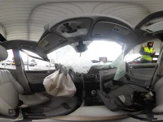 2007 Mercedes-Benz C 280 Luxury с VIN WDBRF54H77A936185, выставлен на аукционе IAAI как лот 42009730 с пробегом Не указан миль и . История ставок и продаж доступна на DreamBid. Изображение 18.