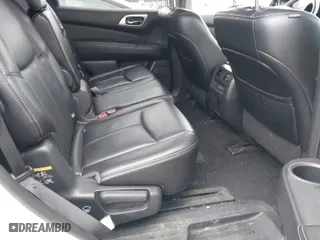2017 Nissan Pathfinder S with VIN 5N1DR2MN0HC623634, listed as a IAAI auction lot 41592673 with 193,838 mi miles. Bid and sale history available at carsss.com. Image 8.