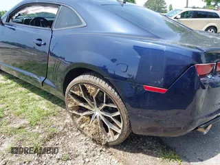 2010 Chevrolet Camaro 2SS z VIN 2G1FK1EJ9A9225884, wystawiony jako IAAI lot #42294998 z przebiegiem 197 908 mil mil oraz . Historia ofert i sprzedaży dostępna na DreamBid. Obrazek 12.