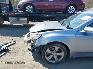 2012 Acura TL Technology z VIN 19UUA9F56CA000378, wystawiony jako IAAI lot #42069805 z przebiegiem Nie podano mil oraz . Historia ofert i sprzedaży dostępna na DreamBid. Obrazek 6.