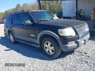 2006 Ford Explorer XLT with VIN 1FMEU73886UB29427, listed as a IAAI auction lot 41498336 with 240,388 mi miles. Bid and sale history available at carsss.com. Image 1.