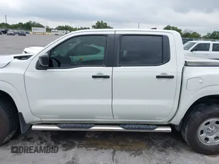 2022 Nissan Frontier SV with VIN 1N6ED1EJ4NN696435, listed as a IAAI auction lot 42184739 with 13,770 mi miles and . Bid and sale history available at DreamBid. Image 15.
