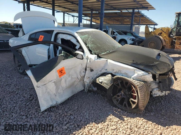 2020 Dodge Charger SRT Hellcat z VIN 2C3CDXL96LH227900, wystawiony jako Copart lot #46955415 z przebiegiem Nie podano mil oraz Szkoda całkowita • Salvage title. Historia ofert i sprzedaży dostępna na DreamBid. Obrazek 4.