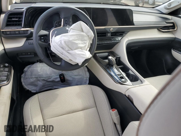 2024 Toyota Crown XLE with VIN JTDAAAAF7R3022650, listed as a Copart auction lot 54738755 with 15,986 mi miles and Salvage title. Bid and sale history available at DreamBid. Image 8.